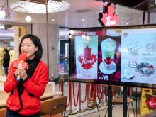 今天，腾讯投资的Tims咖啡开出华南首店！我们和中国区CMO聊了聊