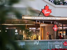 刚刚，腾讯有份投资的咖啡店Tim Hortons中国官宣将在美国上市！